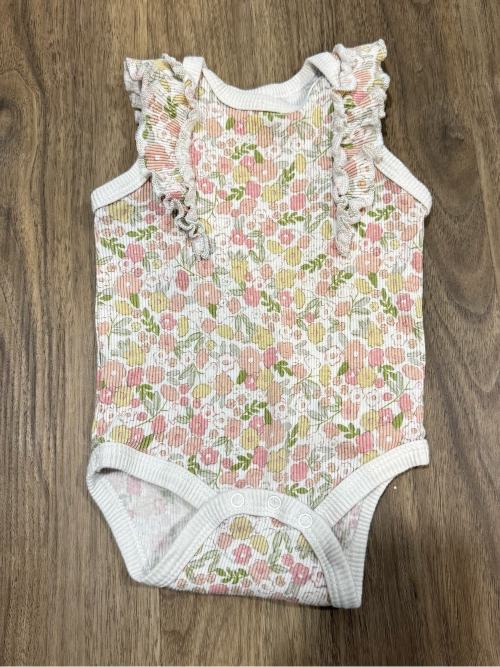✨2/$6✨ Baby girl onesie
